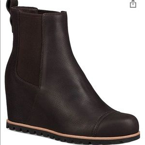 Ugg PAX Leather Wedge Winter Booties